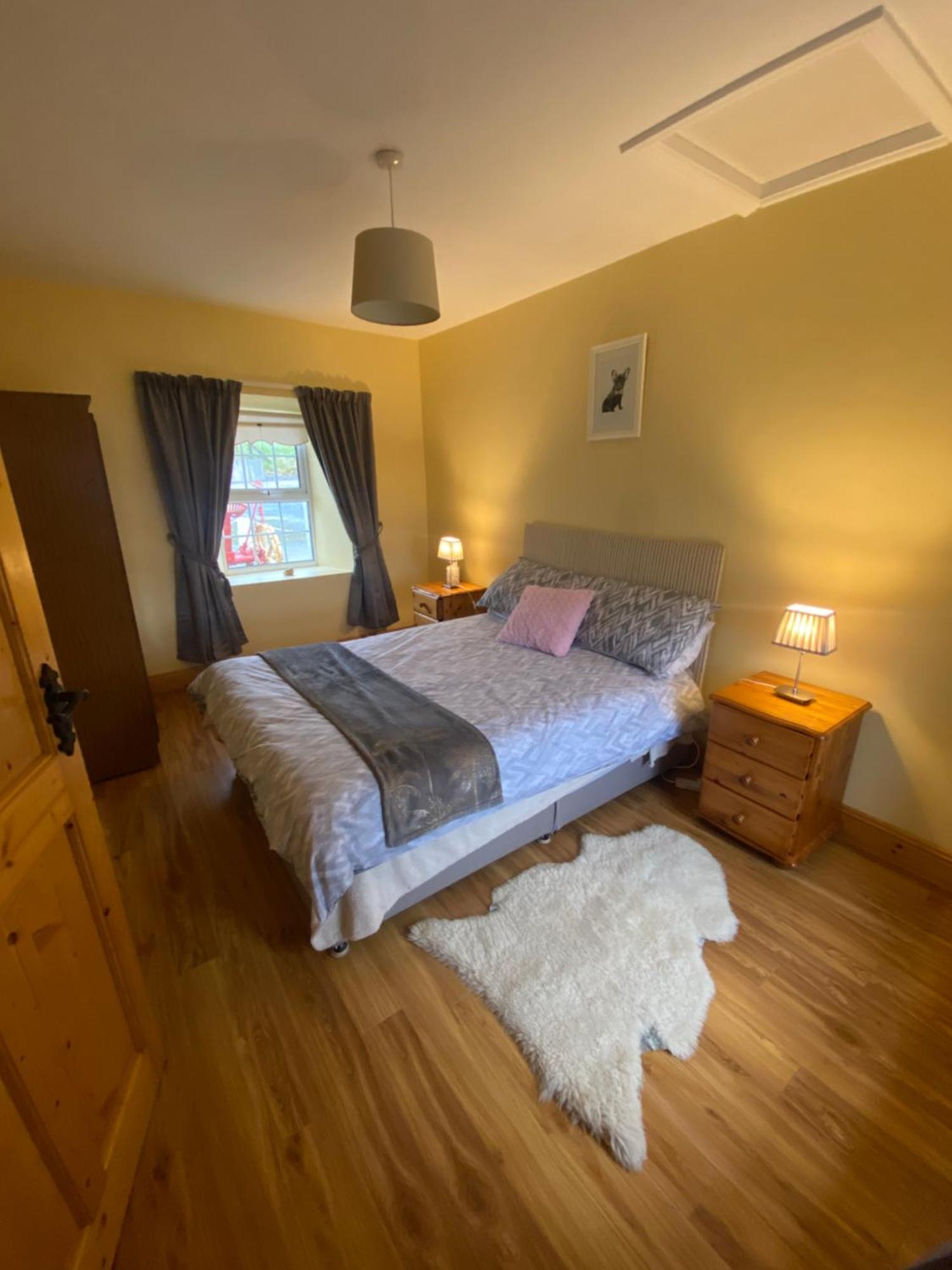 Cheerful 3 Bedroom Country Farm House Ίννις Εξωτερικό φωτογραφία